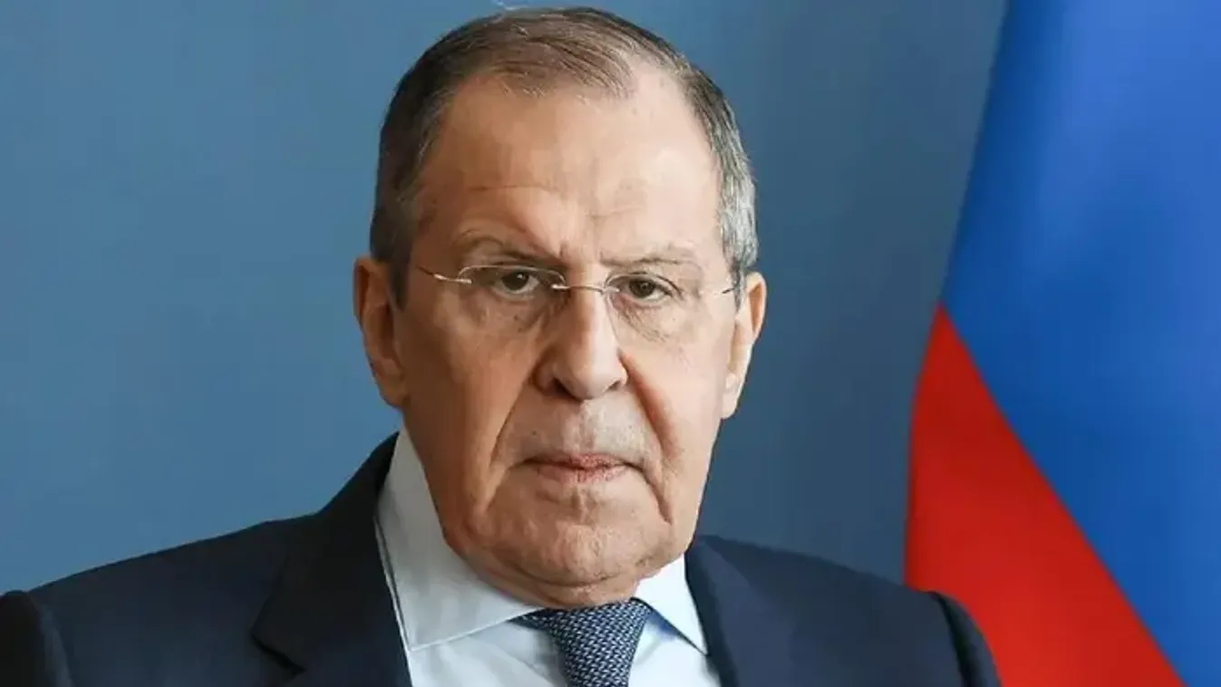 Lavrov: Oroszország válasza megsemmisítő lesz, ha megtámadják