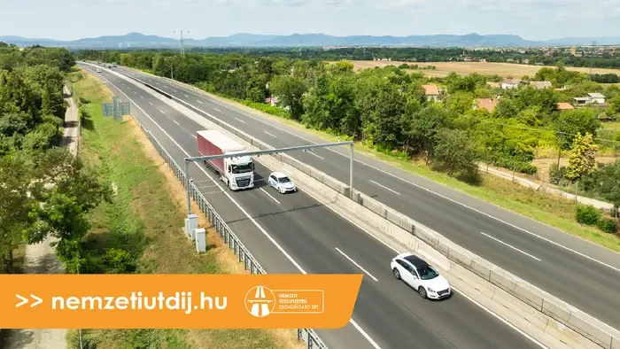 Jön a kedvezményes autópálya-matrica a magyar családoknak!
