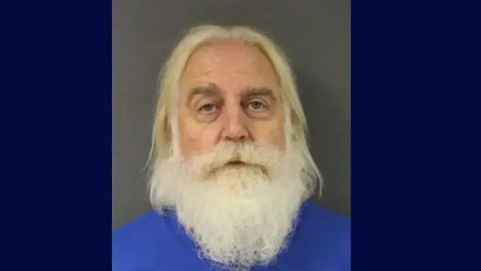 Gyermekporn*t találtak egy Mikulásnál, több felvételt is rejthet a puttonya