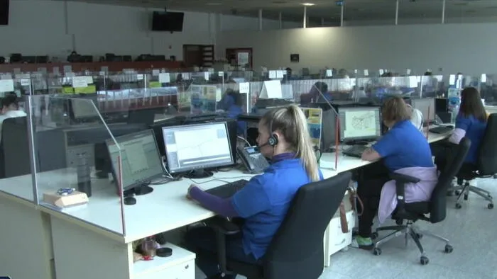 Őrület, hogy mikkel terhelték a segélyhívót