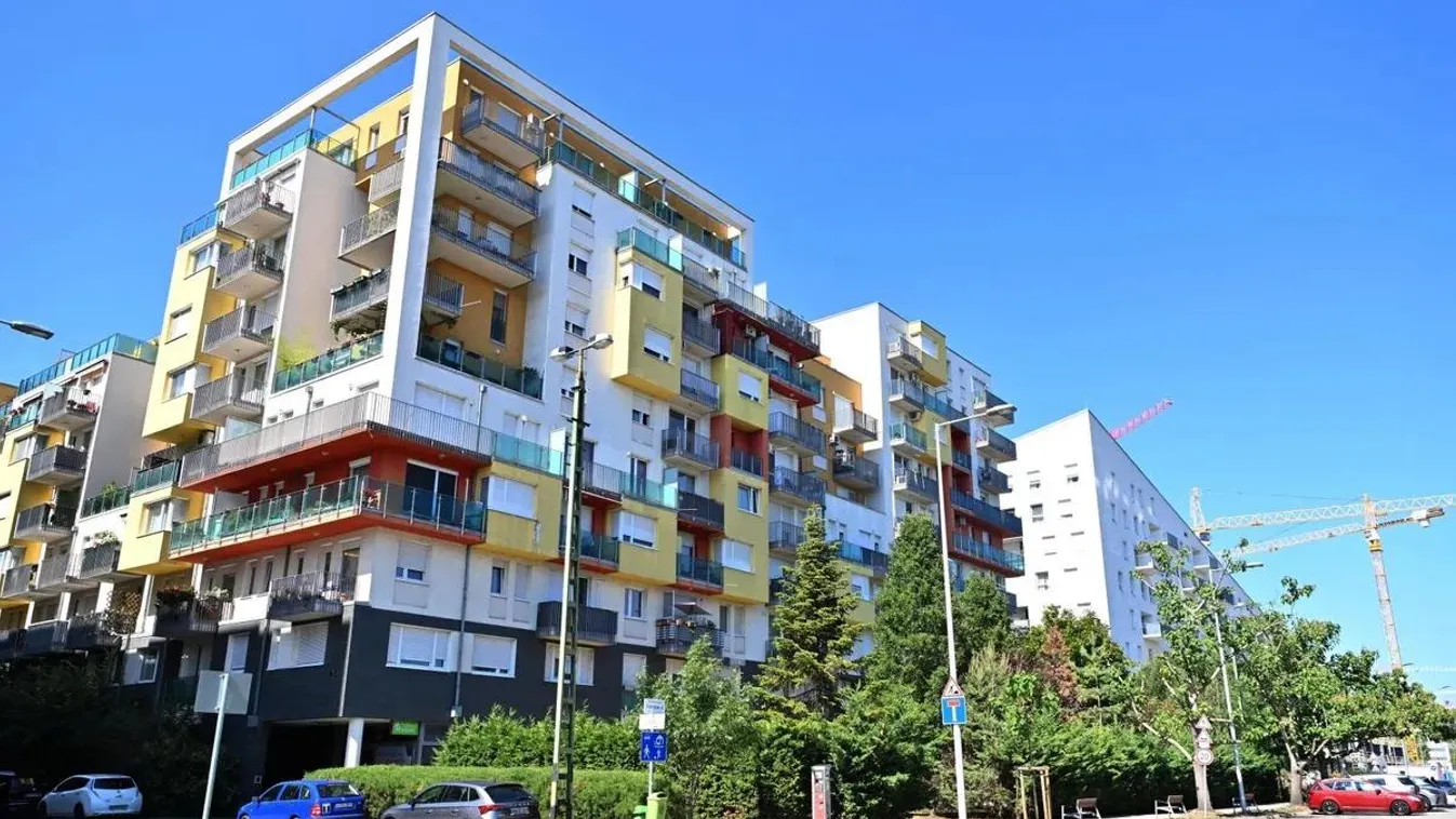 A pezsgődurrantással indul az új otthontámogatási program, a kereslet és a kínálat is felfuthat januárban
