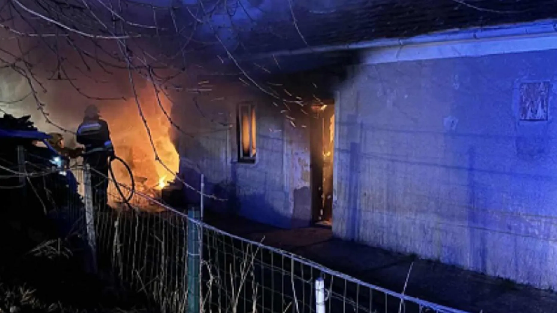 Családi ház égett le  Bejcgyertyánoson, lakhatatlanná vált - Fotók