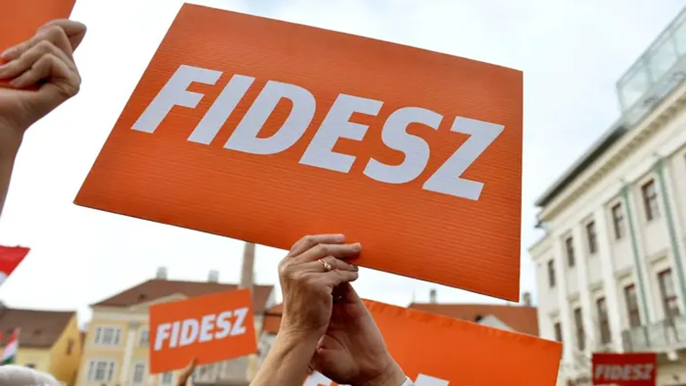 Stabilan vezet a Fidesz, lejtmenetben a Tisza Párt