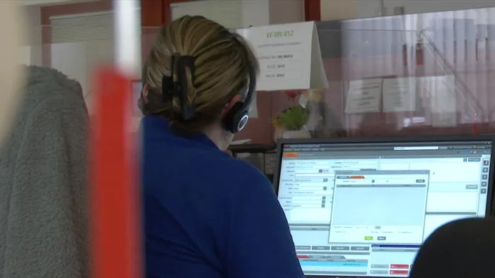 Betonozni hívta a rendőröket