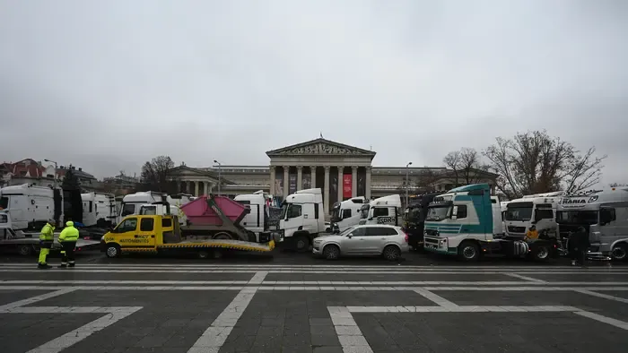 Baloldali hisztériakeltés az utakon, holott még a fuvarozók 1 százaléka sem tüntet