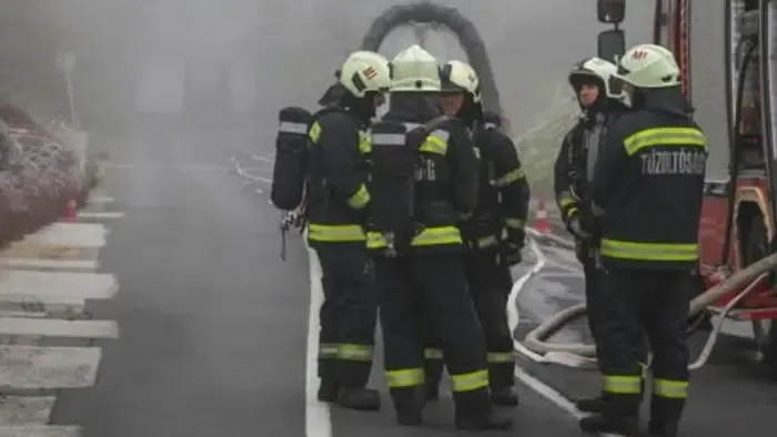 Borzalmas felfedezés: Két holttestre bukkantak Hevesben egy vályogházban