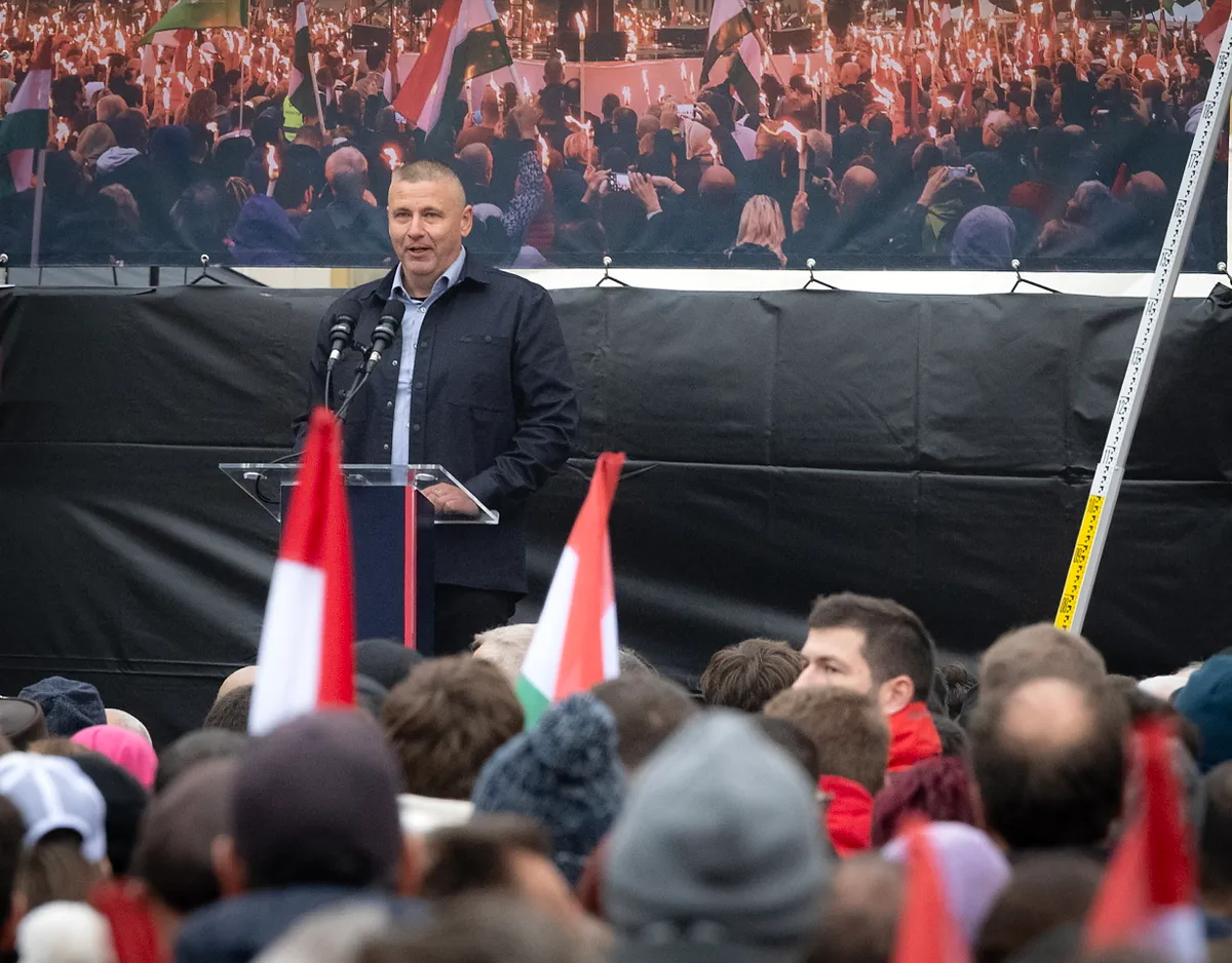 Ruszin-Szendi Romulusz fegyverügye sem használt a Tisza Párt megítélésének