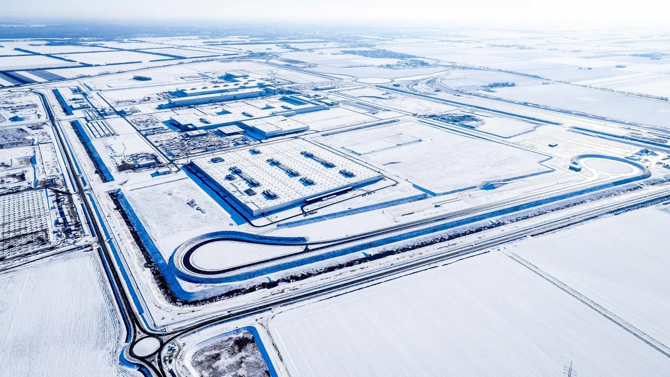 Tűz ütött ki a BMW debreceni gyárában