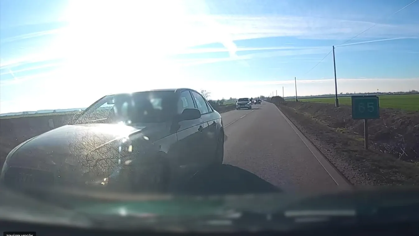 Centiken múlt a frontális baleset a 31-es számú főúton