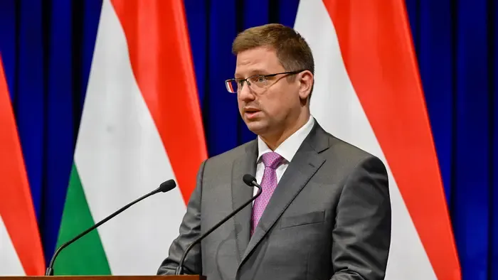 Gulyás Gergely: indul a Nemzeti Petíció, Brüsszelben újabb ukrán pénzügyi igények kerültek napirendre