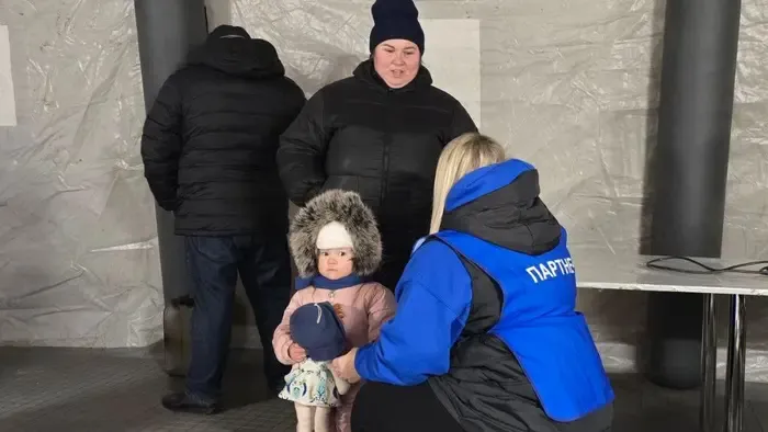 Fagyoskodó családok, fűtés nélküli lakások – humanitárius válság van Ukrajnában