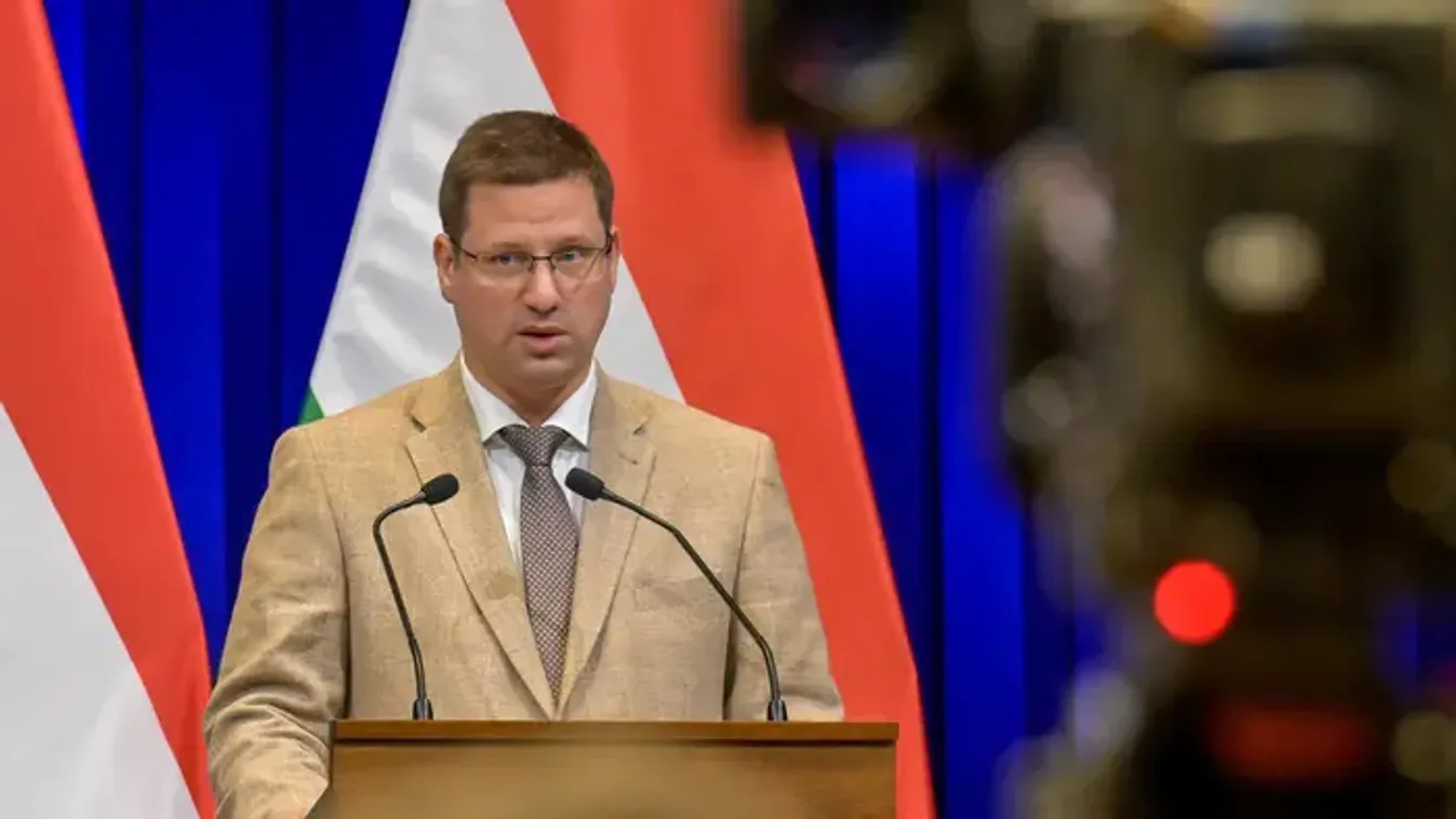 Januárban több ágazatban is béremelések jönnek – Gulyás Gergely részleteket árult el