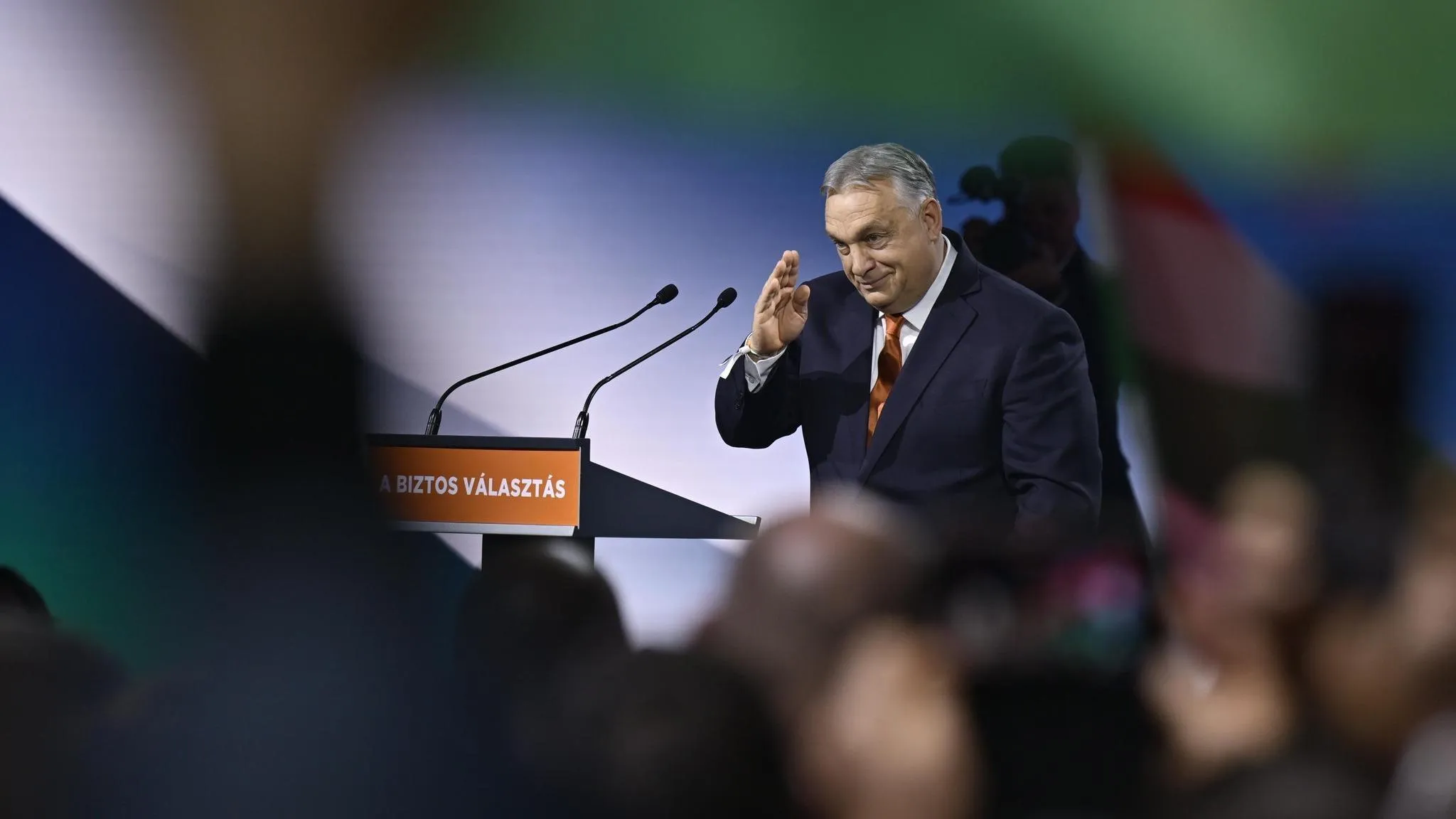 Benjámin Netanjahu mellett több külföldi politikus is méltatta Orbán Viktort és a Fideszt