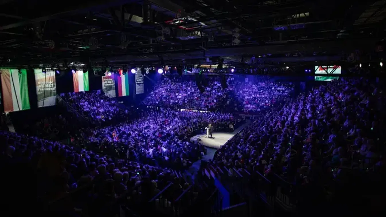 Orbán Viktor: A háború kopogtat az ajtónkon
