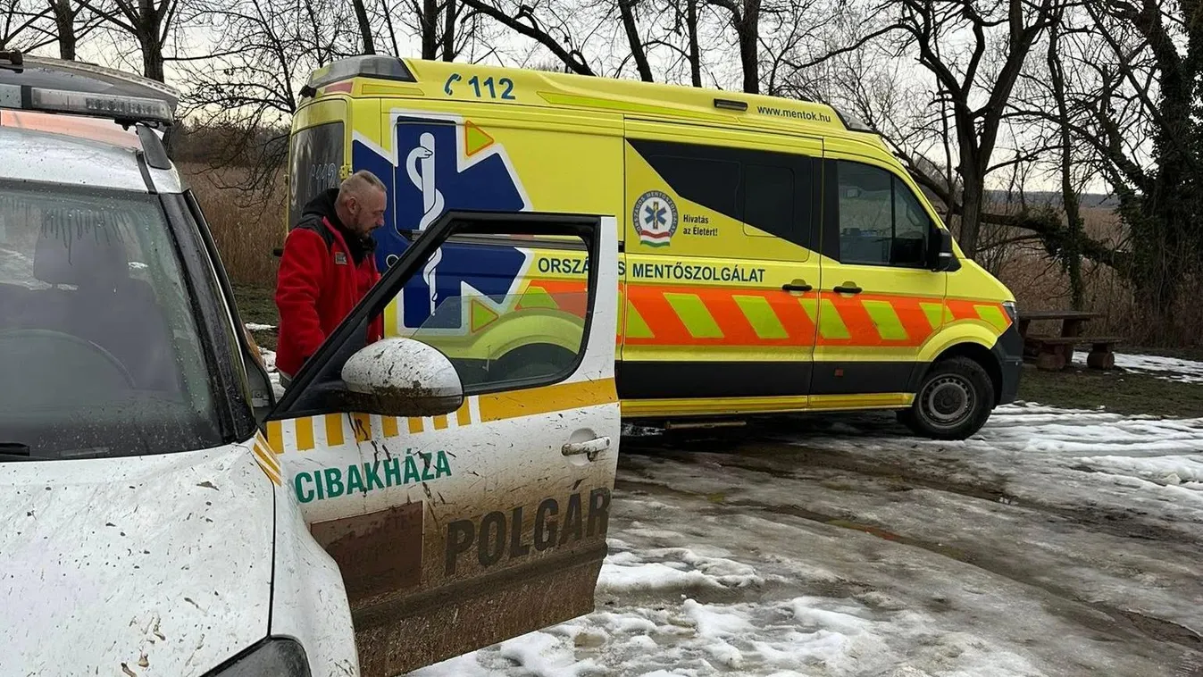 Bravúros életmentés Cibakházánál, több egység is érkezett