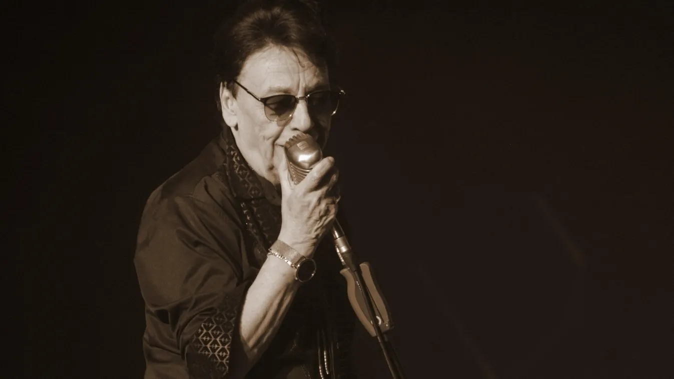 Elhunyt Fenyő Miklós