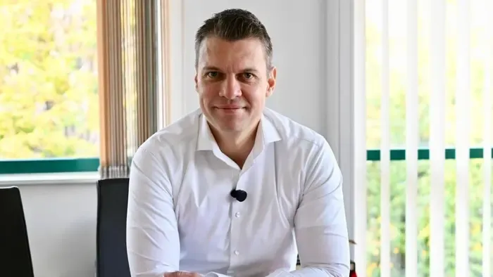 „Ez nem is kérdés” – Menczer Tamás szerint Orbán Viktor a legalkalmasabb Magyarország vezetésére