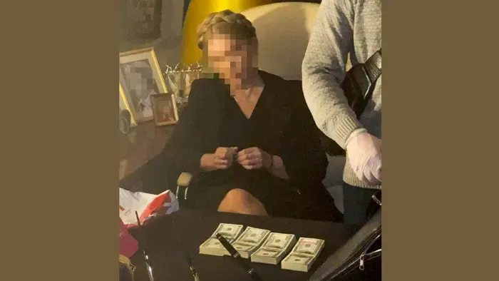 Az egész ukrán politikai elit érintett a korrupciós botrányban, kenőpénzzel fotózták le Julia Timosenko-t