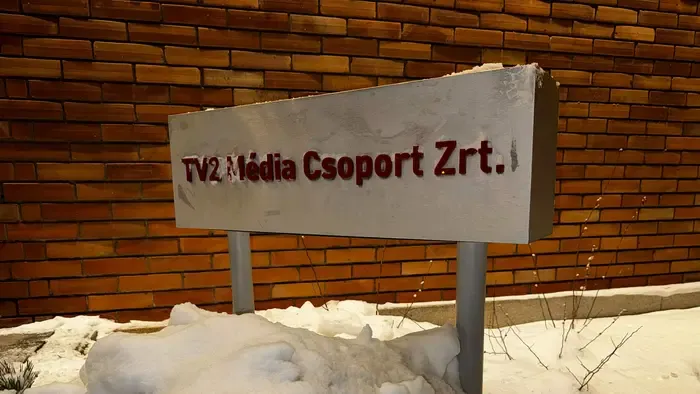 Rendkívüli műsorváltozás a TV 2-n: Így tiszteleg a csatorna