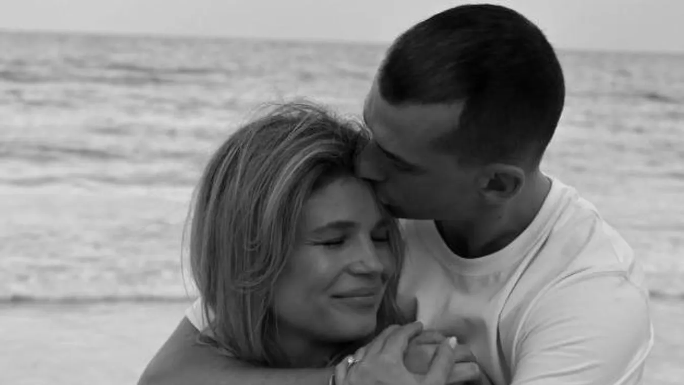 Eljegyezték Stohl András lányát Thaiföldön