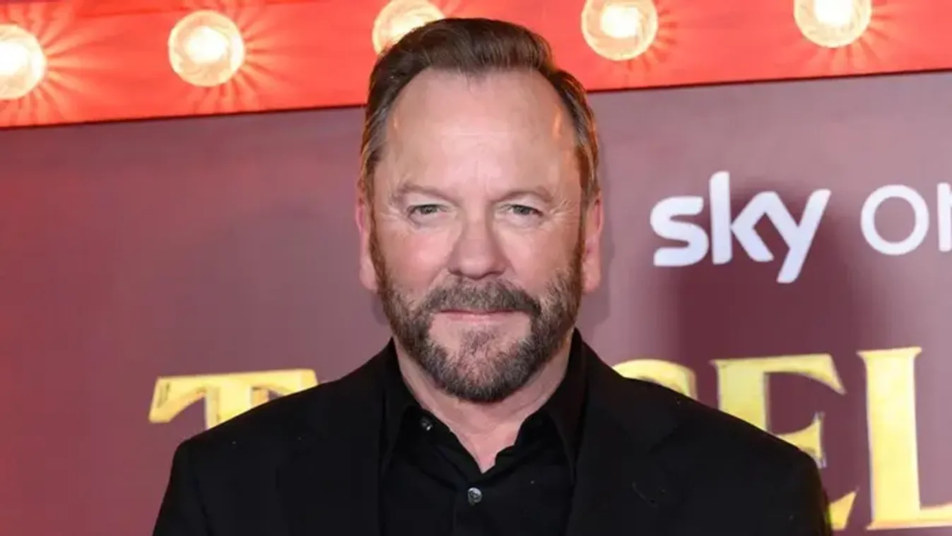 Letartóztattak egy ismert színészt, miután bántalmazott egy sofőrt