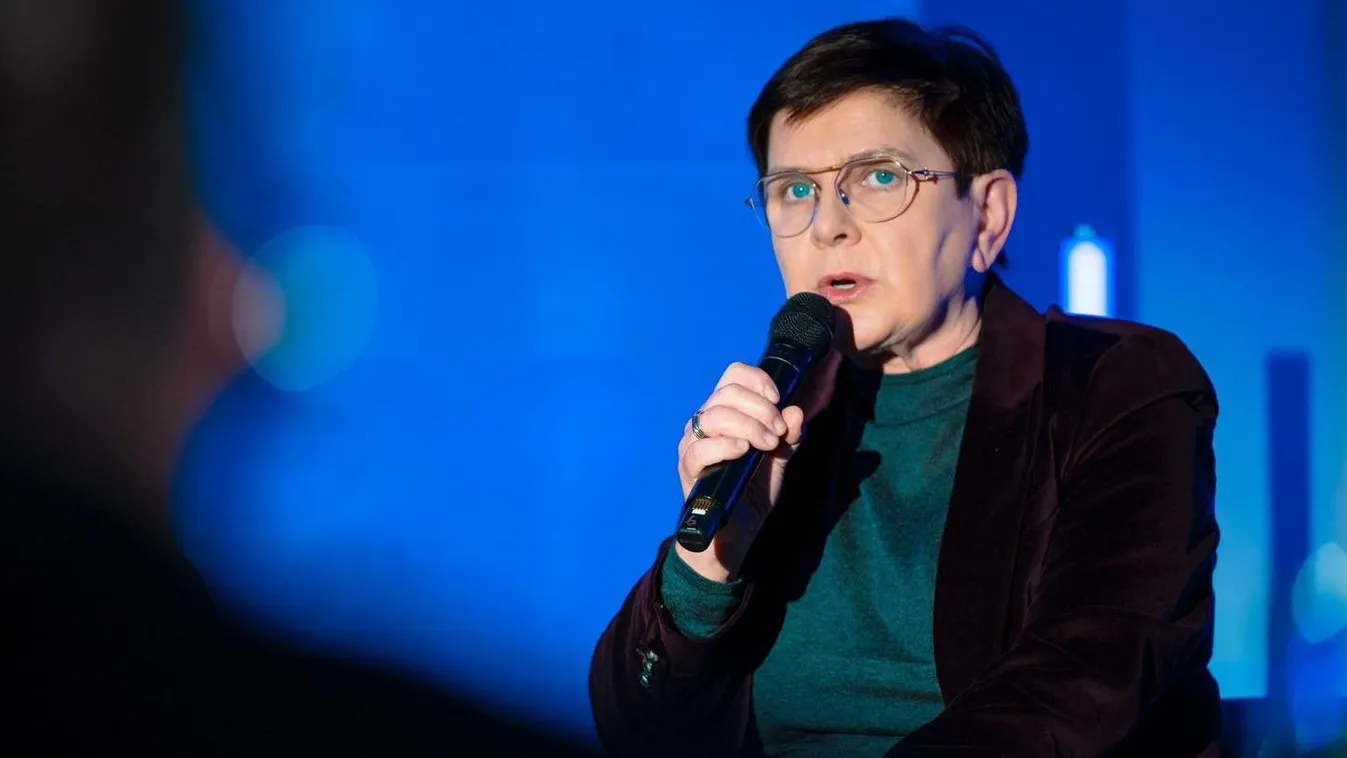 Brüsszel lengyelországi akcióját ismételné meg újra
