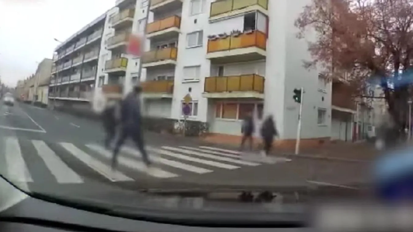 Gyerekeket sodort el egy taxis Egerben, majd továbbhajtott - videóval