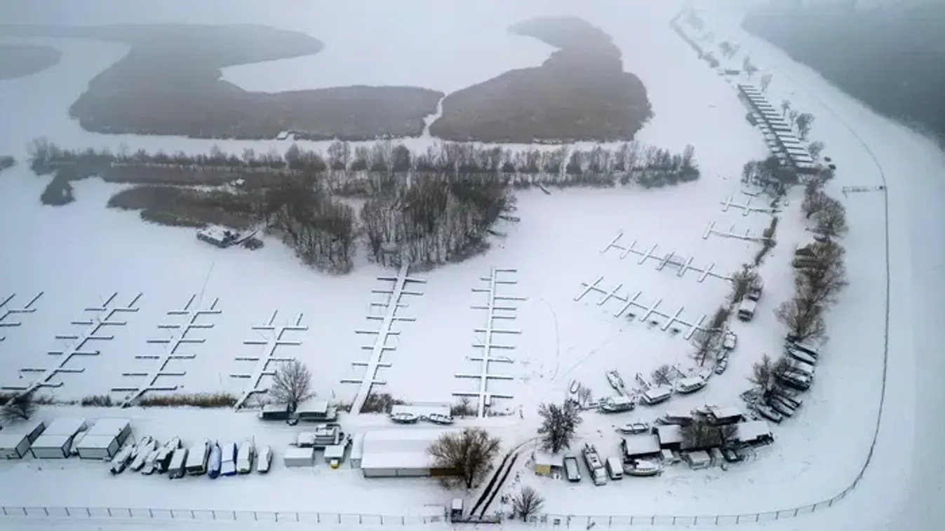 Operatív Törzs: Marad a hideg, folyamatos a tűzifaosztás