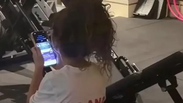 Lenyűgöző videó, így énekel Cristiano Ronaldo kislánya