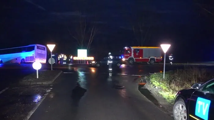 Sokan sérültek meg, felborult egy busz Orosházánál