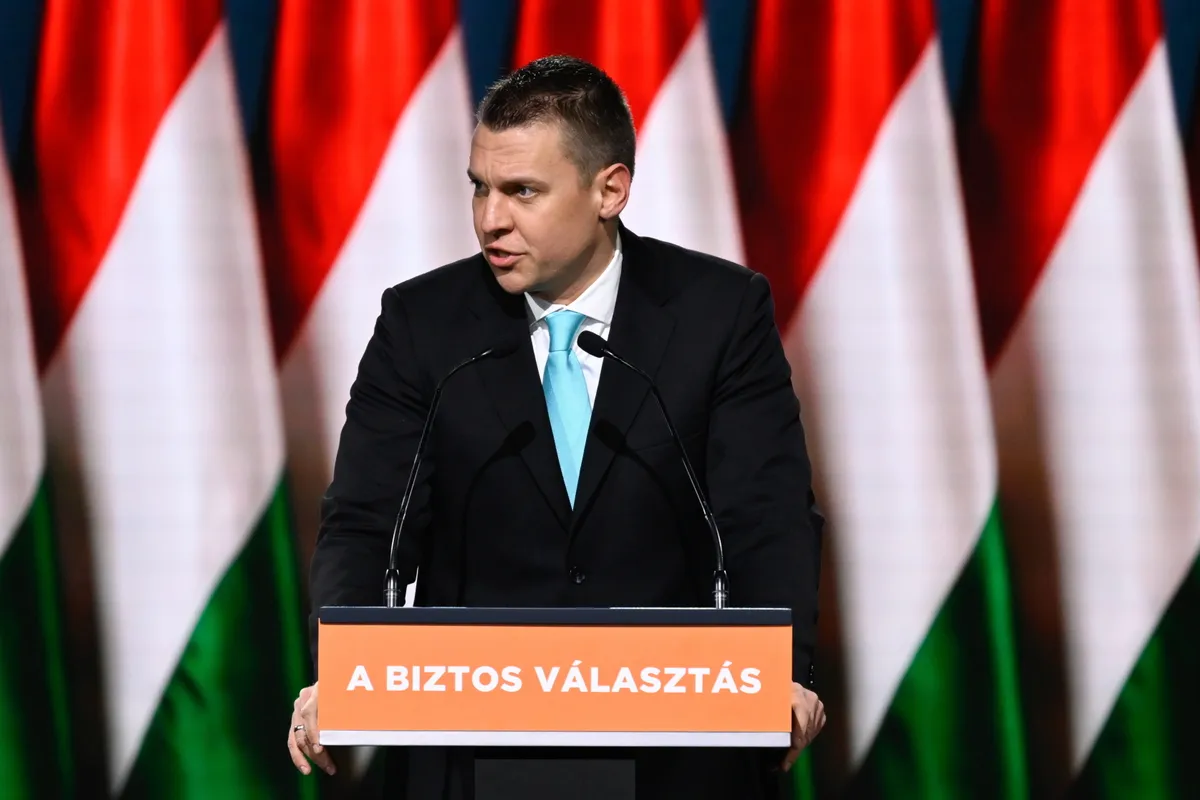 Menczer Tamás szerint csak a Fidesz mentheti meg Magyarországot