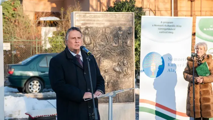 A fideszes polgármester kioktatta Magyar Pétert a szolidaritási hozzájárulás lényegéről