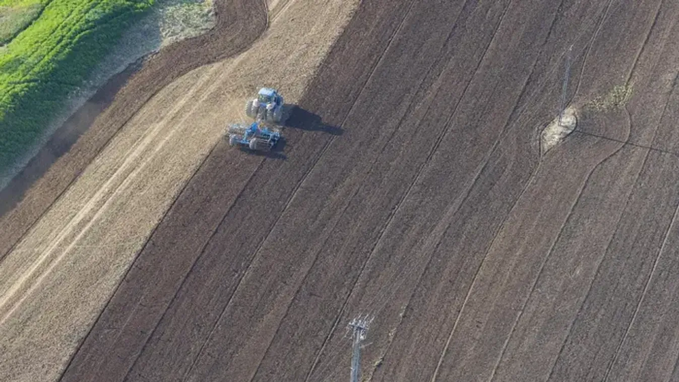 AM: január 1-től csökkennek a gazdák adó- és adminisztrációs terhei