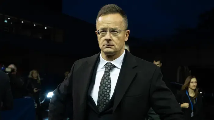 Szijjártó Péter keményen helyre tette az ukrán diplomatát
