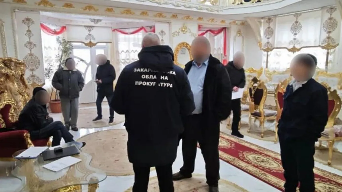 Úszik a korrupcióban Ukrajna: már Kárpátalján is a tetőfokára hágott a luxus és a giccs