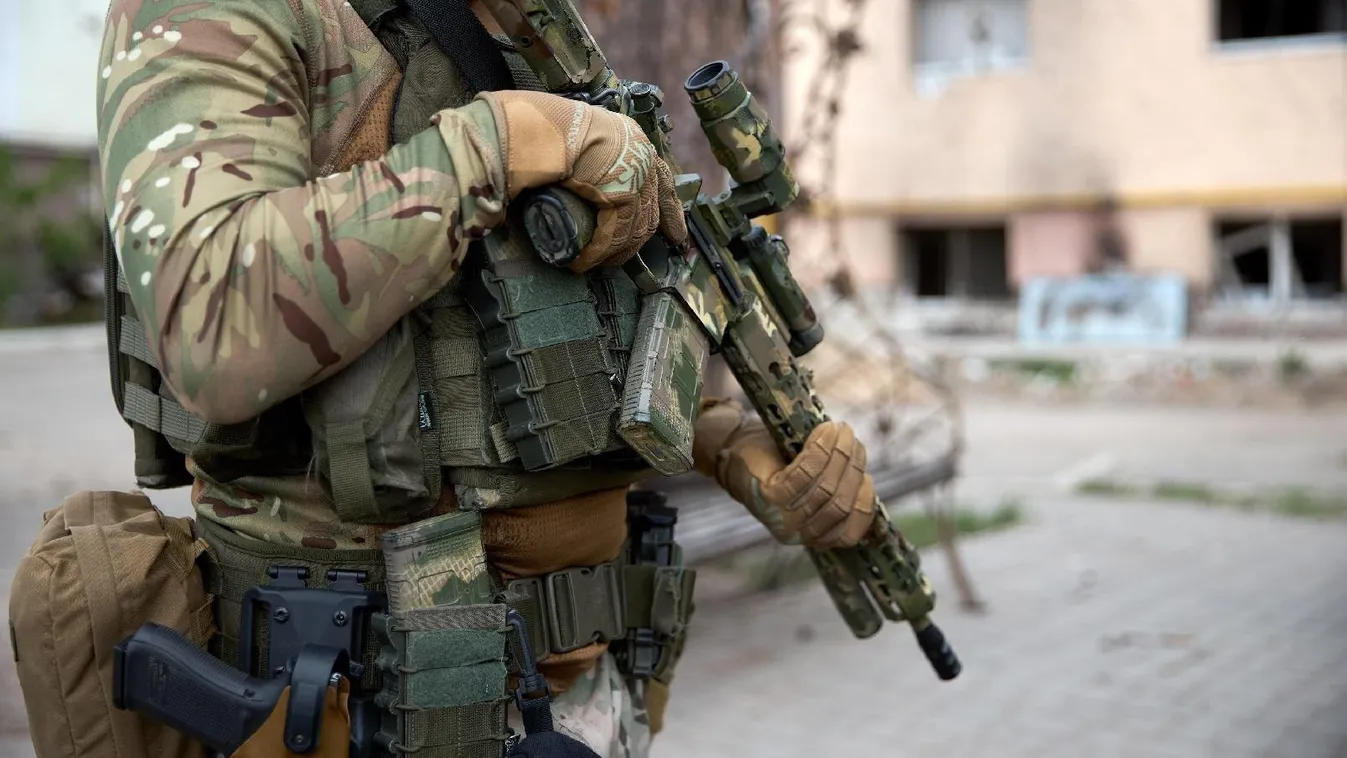 Felsült Brüsszel: az európaiak többsége nem küldene katonát és fegyvert Ukrajnába