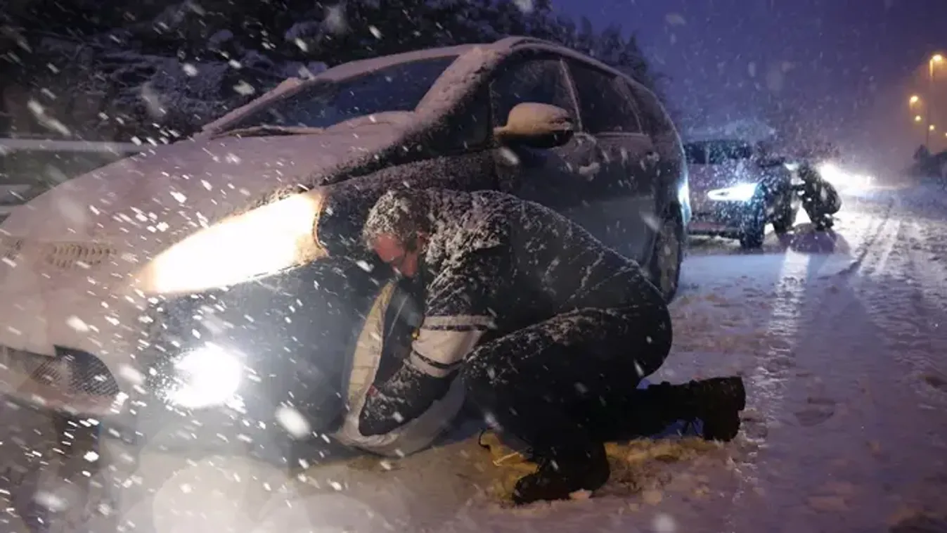 Egy ember meghalt Portugáliában a Kristin nevű vihar okozta pusztítás következtében