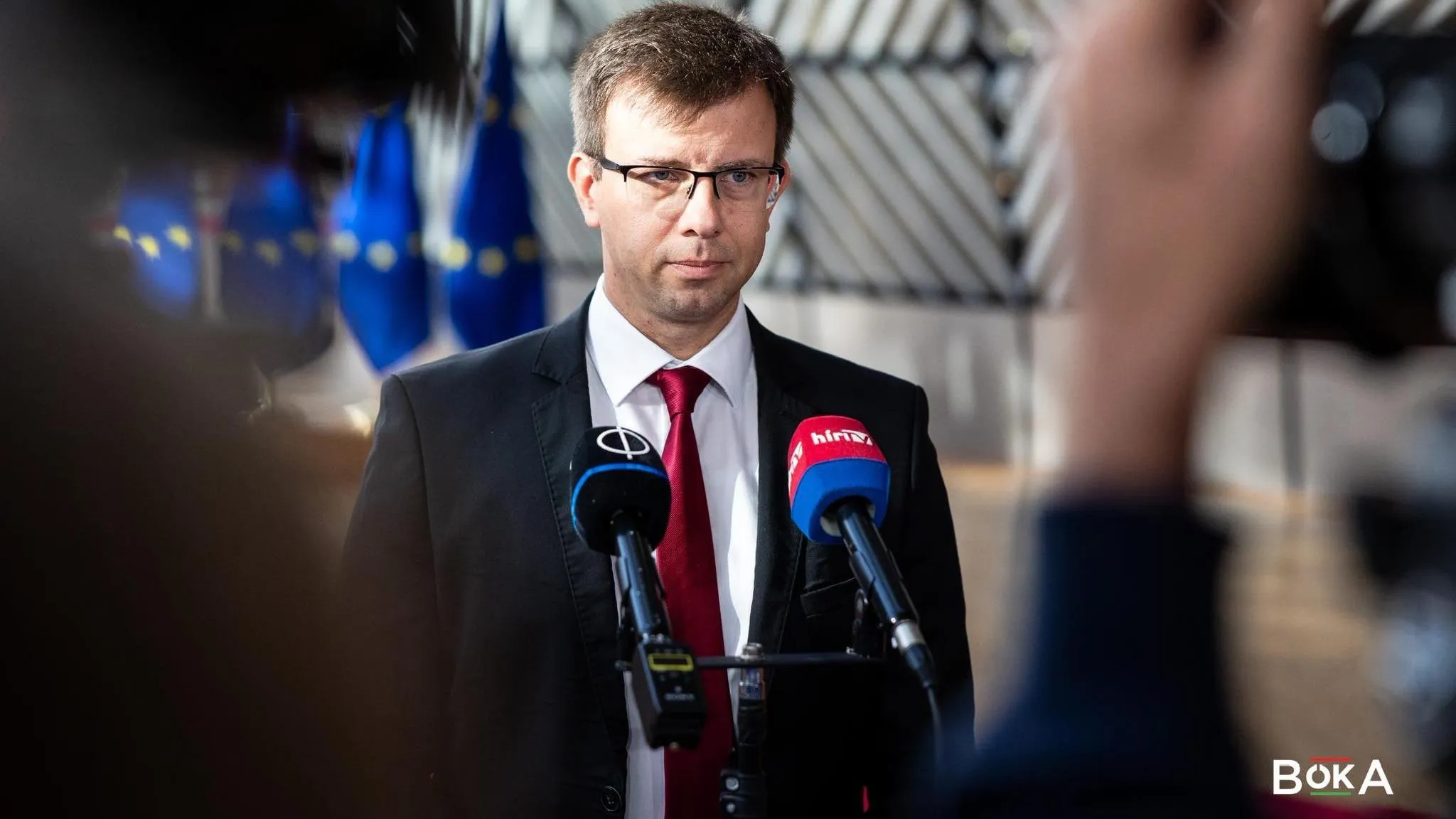 Európai Uniós Ügyek Minisztériuma: családonként 1,3 millió forint lenne az ukrán pénzügyi igények teljesítése