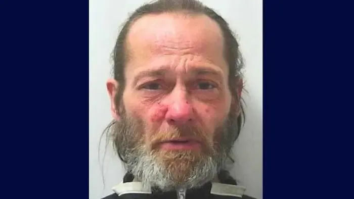 Elkötött egy tesztkocsit egy férfi, az autókereskedőt is magával vitte