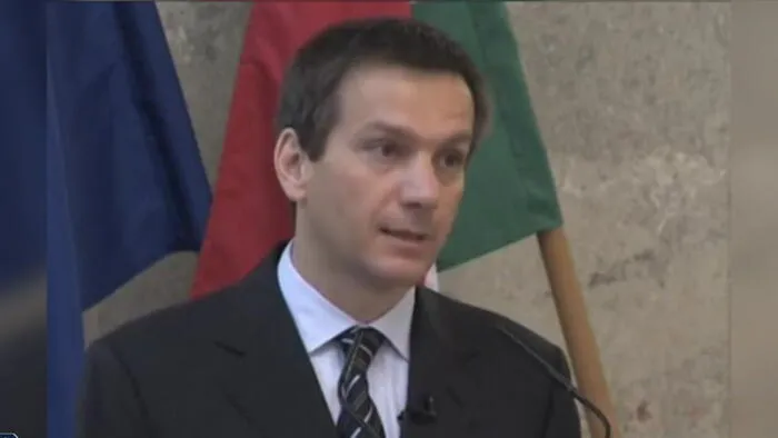 Szentkirályi: nem igaz, hogy Bajnai Gordon visszavonult