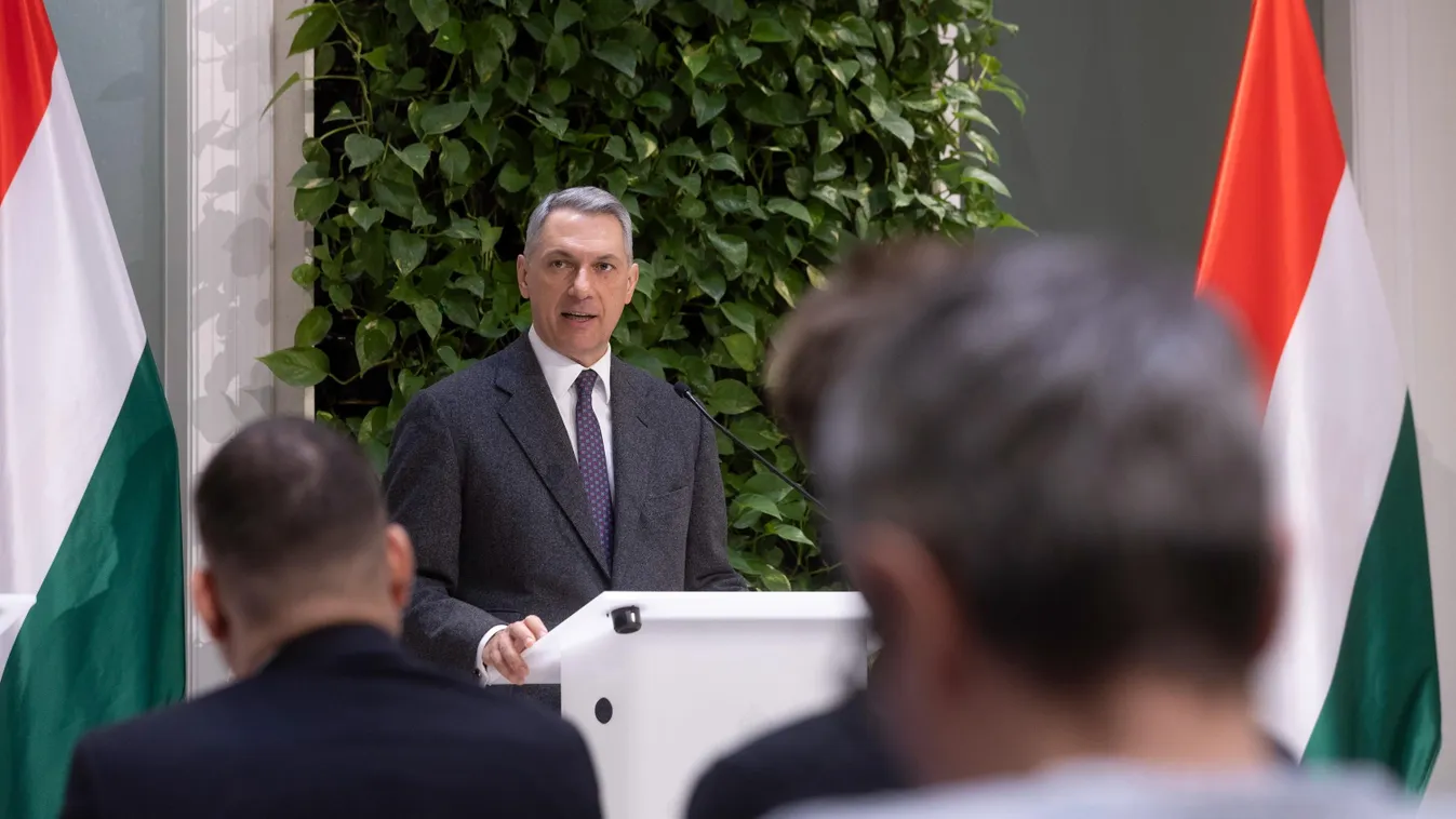 Az embereket nem a domainfoglalók érdeklik, hanem a biztonságuk
