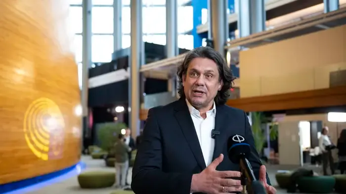 Deutsch Tamás: aki valóban ellenzi a Mercosurt, az csütörtökön megszavazza az Ursula von der Leyen elleni bizalmatlansági indítványt