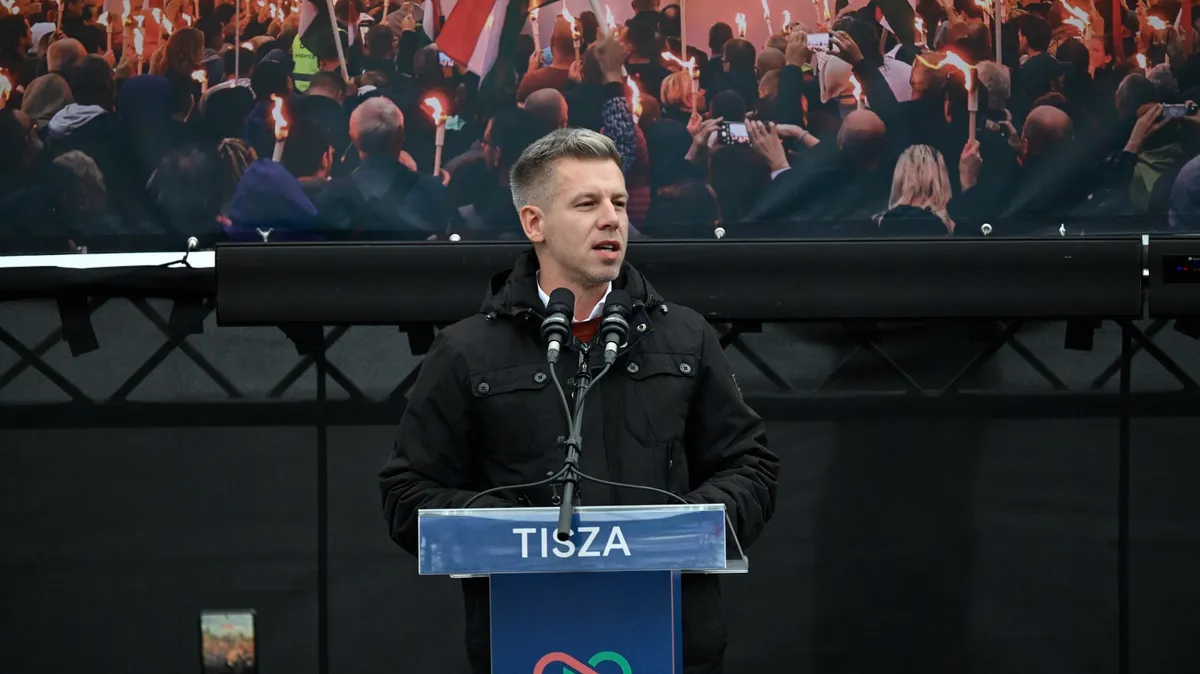 Magyar Péter a Tisza népszerűségi indexének csökkenését az újdonság elmúlásával magyarázza