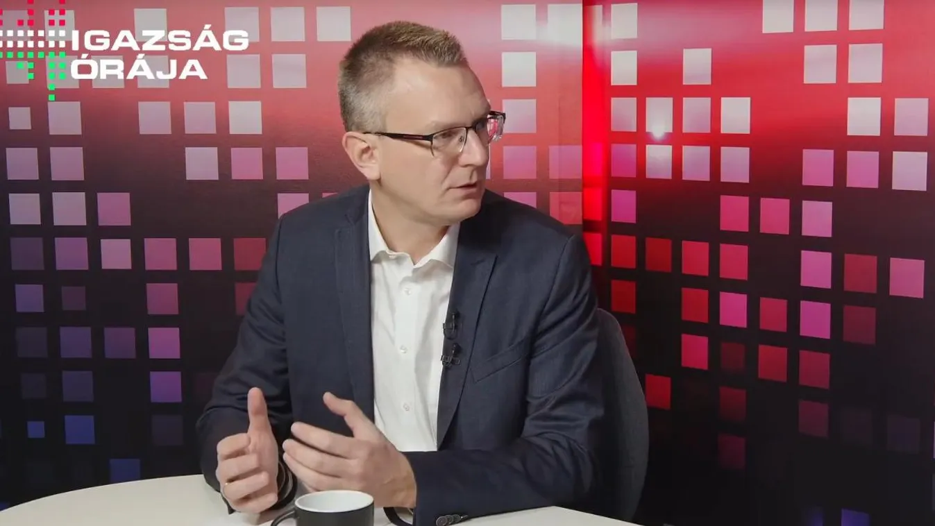 Olyan vezetője van az országnak, aki a világpolitikában is tényező + Videó