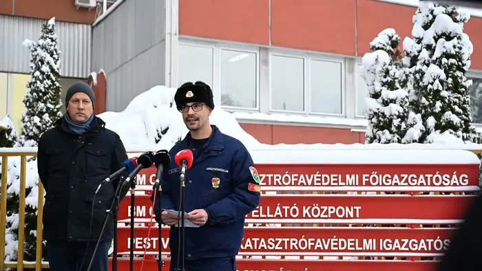 Operatív törzs: valamennyi állami szerv teljes kapacitással dolgozik