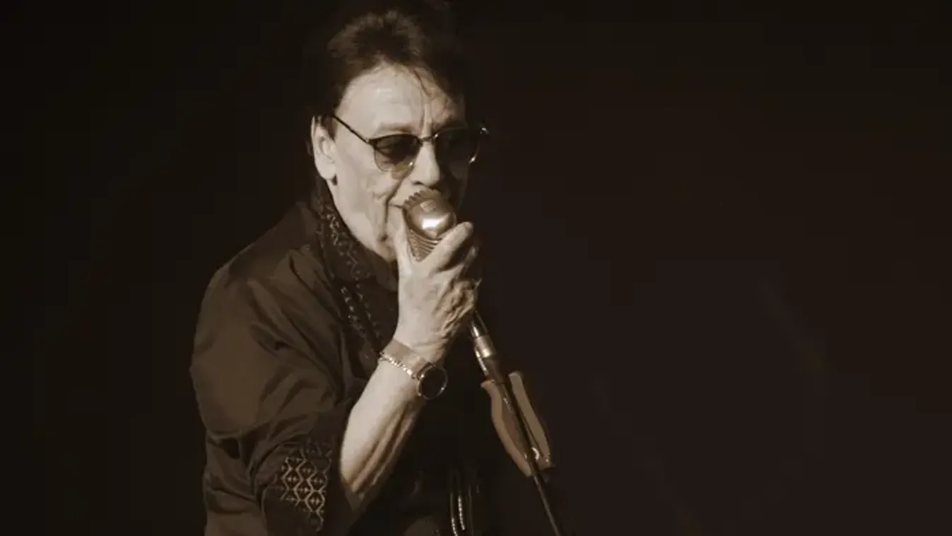 Elhunyt Fenyő Miklós