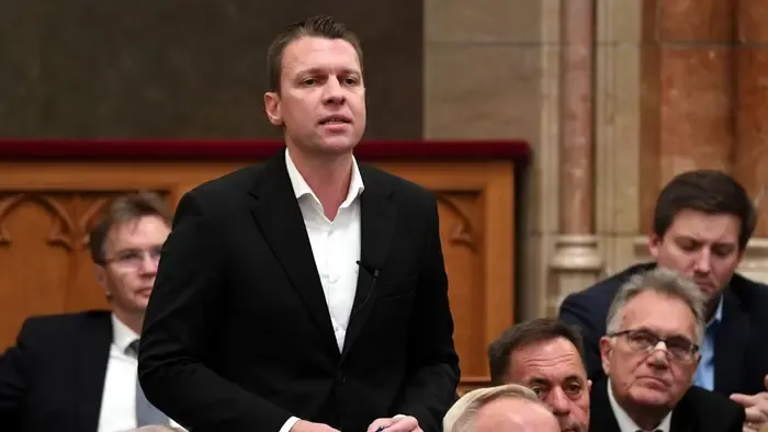 Menczer Tamás: A Tisza Von der Leyent és Webert támogatja + videó
