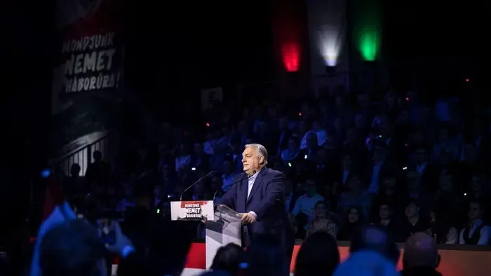 Orbán Viktor: A Tisza Brüsszelnek nem tud nemet mondani, akkor a háborúra, hogy tudna?