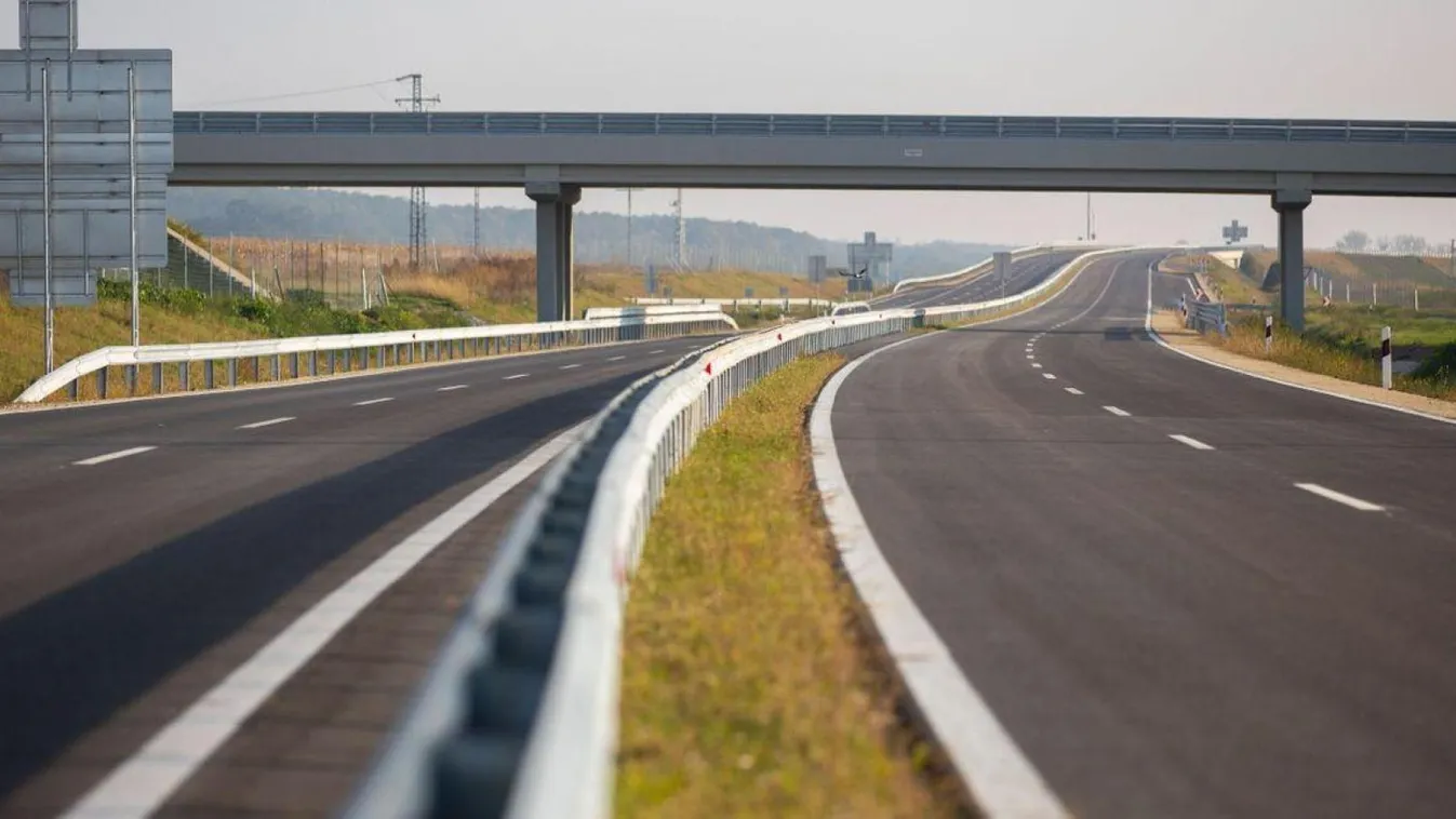 Bombahír érkezett: Mutatjuk, kiknek nem kell útdíjat fizetniük a magyar utakon