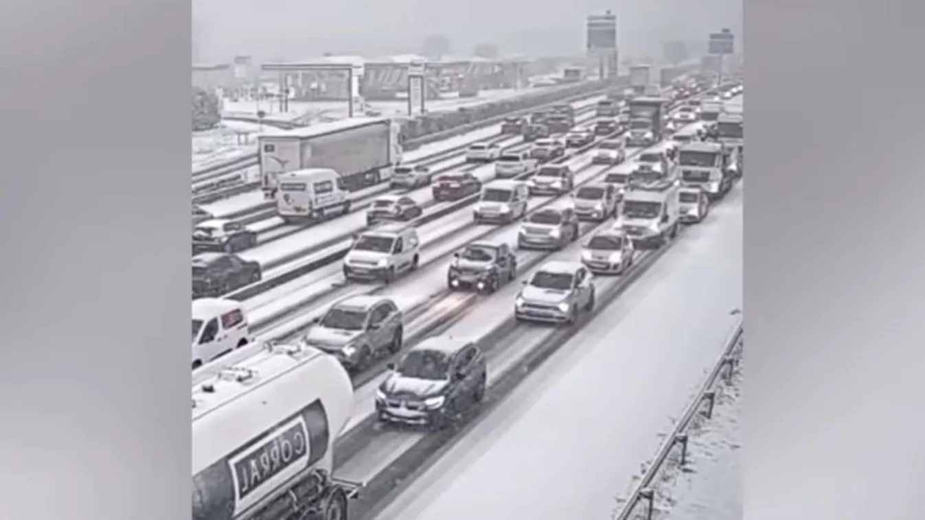 Országok bénultak meg a hó miatt Európában, Magyarországon működnek a közszolgáltatások
